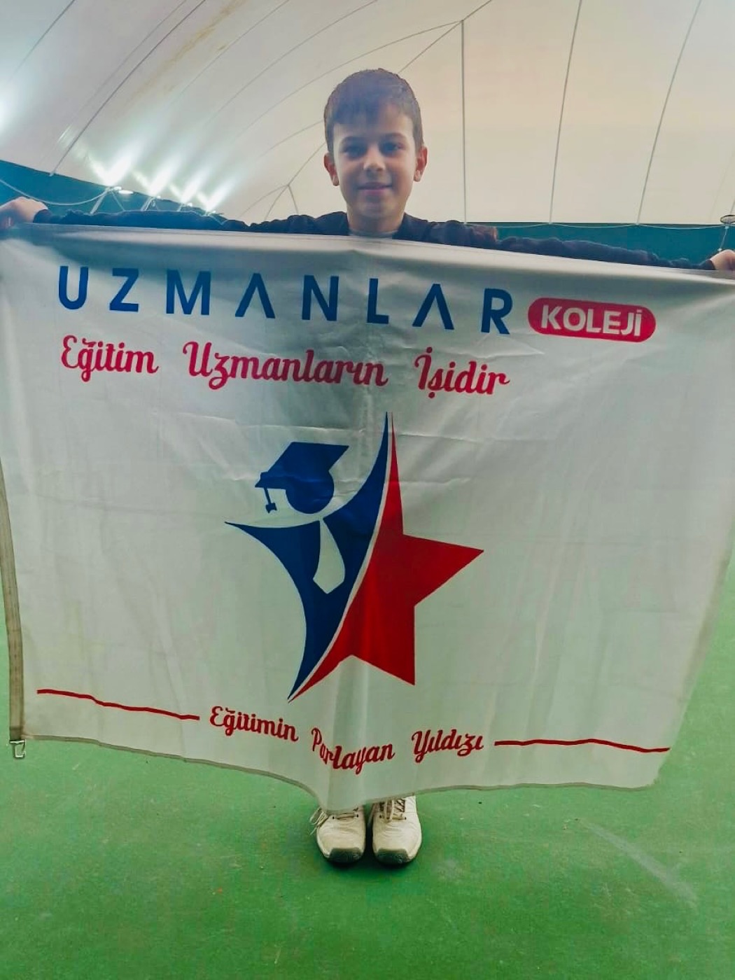 Okulumuz öğrencilerinden Tuna ÇOLAKOĞLU, Türkiye Tenis