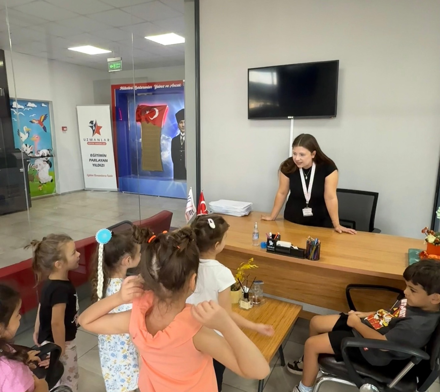 Halkla ilişkiler ve Muhasebe birimlerimlerine tanışma Ziyareti